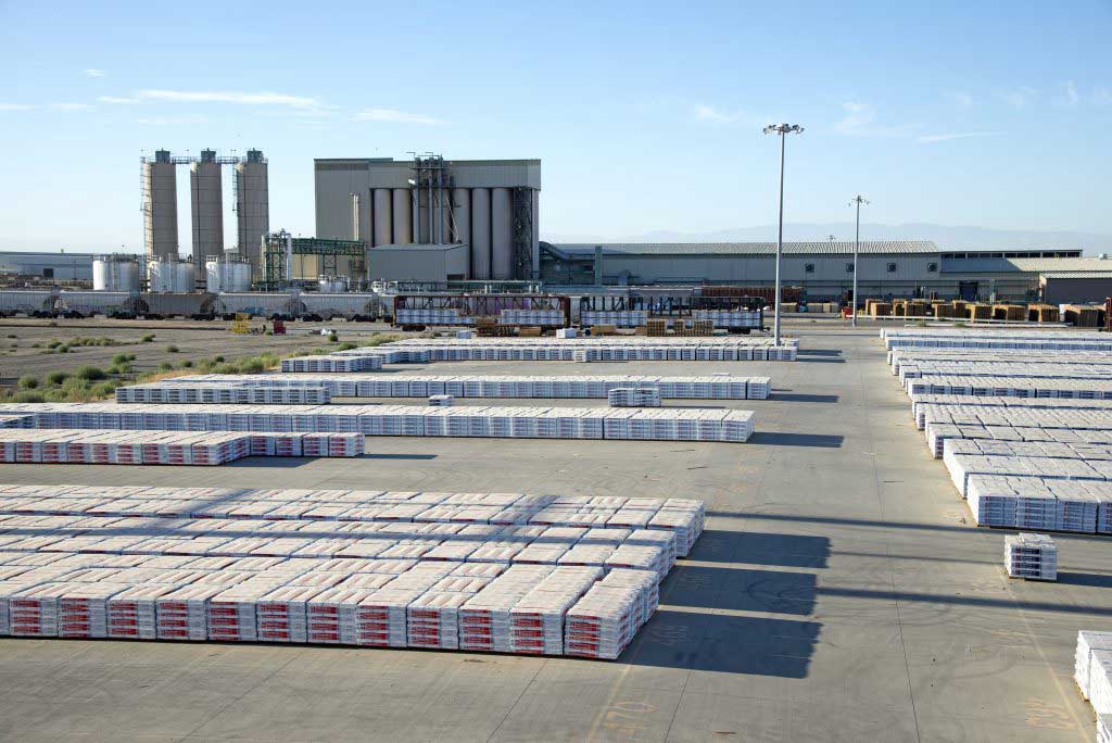 GAF Plant With A Variety Of GAF Shingle Products