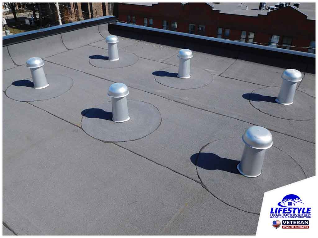 The Components Of A Commercial Roof Maintenance Plan The Components Of A Commercial Roof Maintenance Plan